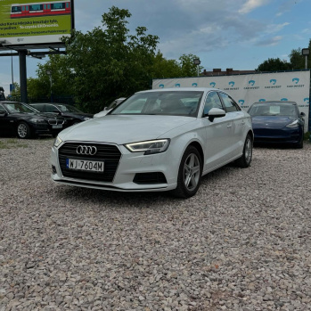 Audi A3 2019 biały, diesel