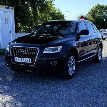 Audi Q5 2015 czarny, benzyna
