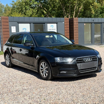 Audi A4B8 2015 czarny, diesel