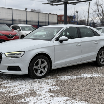 Audi A3 2019 biały, diesel