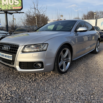 Audi A5 S-line 2011 srebrny, benzyna