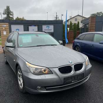 BMW 520D (E61) 2010 серый, дизель