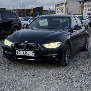 BMW 328i (F30) 2012 czarny, benzyna