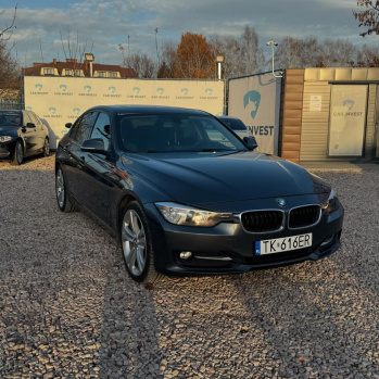 BMW 320 xdrive 2015 чорний, бензин