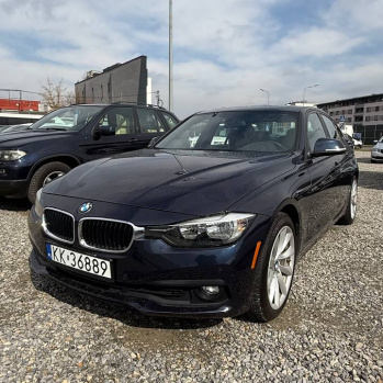BMW 320i 2016 синій, дизель