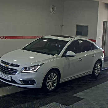 Chevrolet CRUZE 2016 білий, бензин