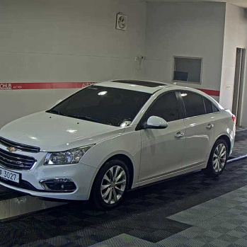 Chevrolet CRUZE 2016 білий, бензин