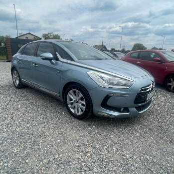 Citroen DS5 hybryda 2012 niebieski, diesel