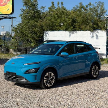 Hyundai Kona 100 kW 2WD 2021 голубой, электро