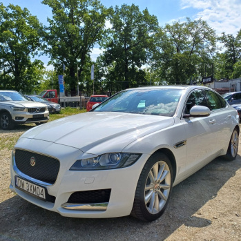 Jaguar XF 2017 білий, дизель