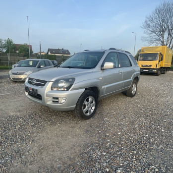 KIA Sportage 2008 серебристый, дизель