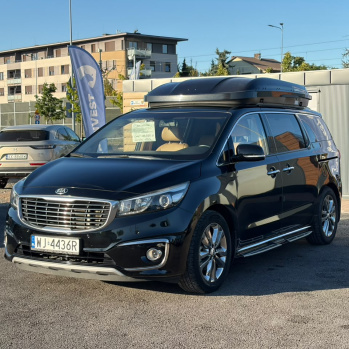 Kia Carnival 2017 czarne, diesel