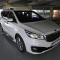 KIA Carnival 2017 biały, diesel