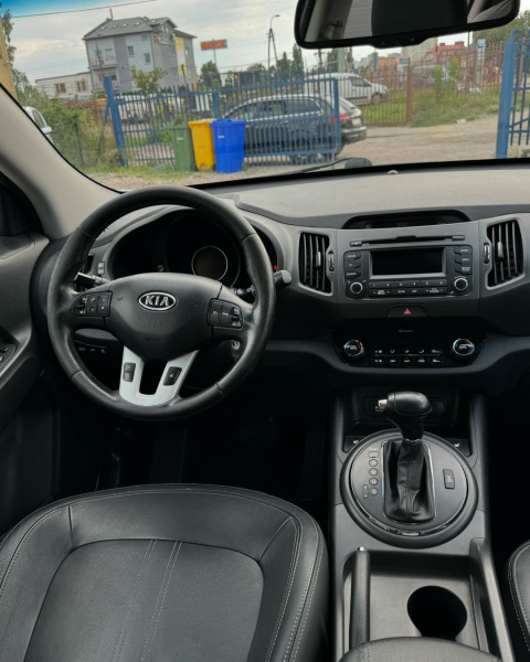 Kia Sportage 2011 biała, diesel