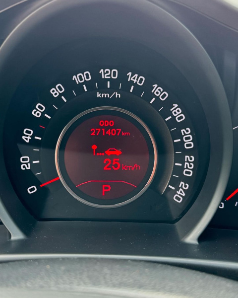 Kia Sportage 2011 biała, diesel