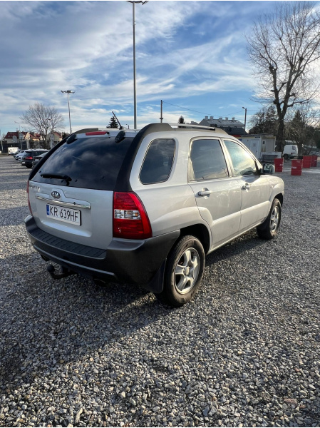 KIA Sportage 2008 srebrny, diesel