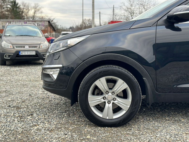 KIA Sportage 2012 czarny, benzyna