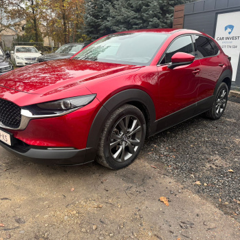 Mazda CX 30 2021 czerwona, benzyna