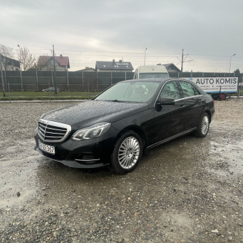 Mercedes-Benz E220 W212 2014 noire, turbodiesel
