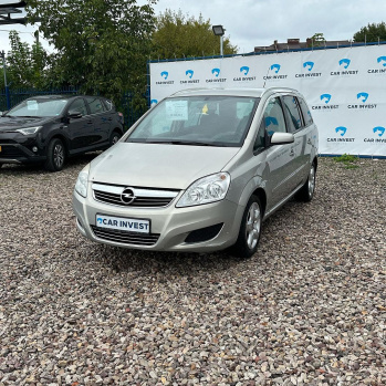 Opel Zafira 2008 srebrny, benzyna