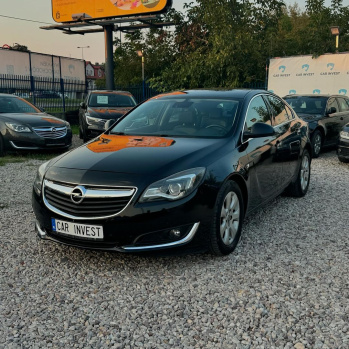 Opel Insignia 2017 noir, essence