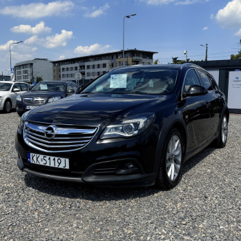 Opel Insignia 2013 черный, дизель