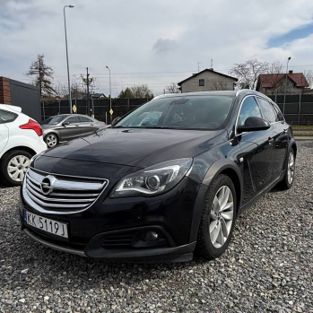 Opel Insignia 4x4 2013 черный, дизель