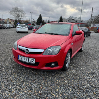 Opel Tigra 2004 красный, бензин
