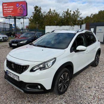 Peugeot 2008 2018 білий, бензин