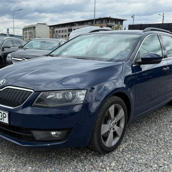 Skoda Octavia 2014 bleue, turbodiesel