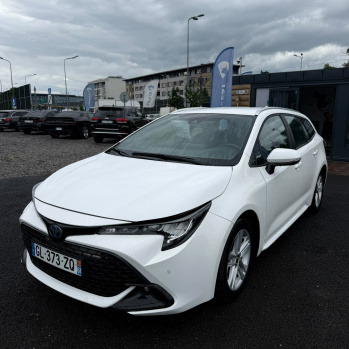 Toyota Corolla 2022 blanc, essence/hybride