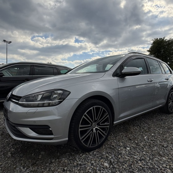 Volkswagen Golf 7 2018 серебристый, дизель