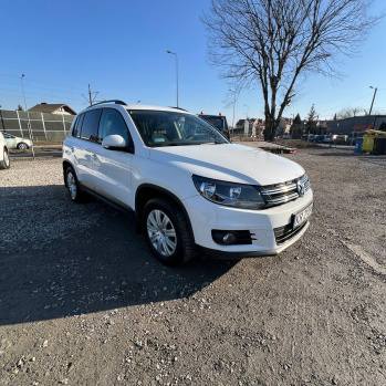 Volkswagen Tiguan 2011 белый, турбодизель